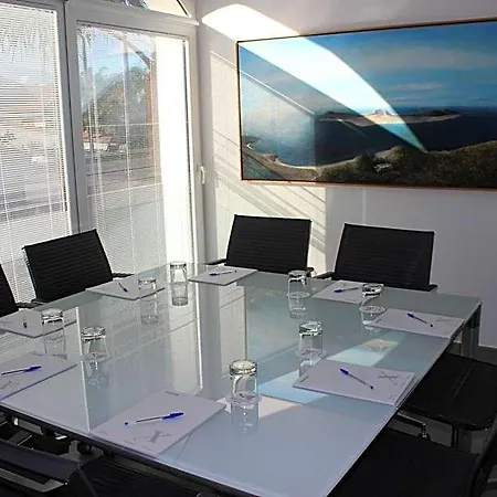 Sicilia's Art & Hotel apartamentowy Aci SantʼAntonio
