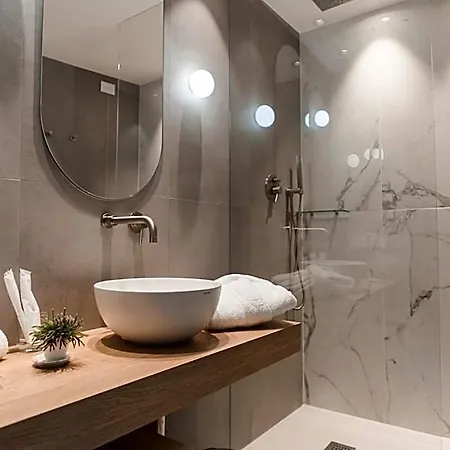 Sicilia's Art & Aparthotel